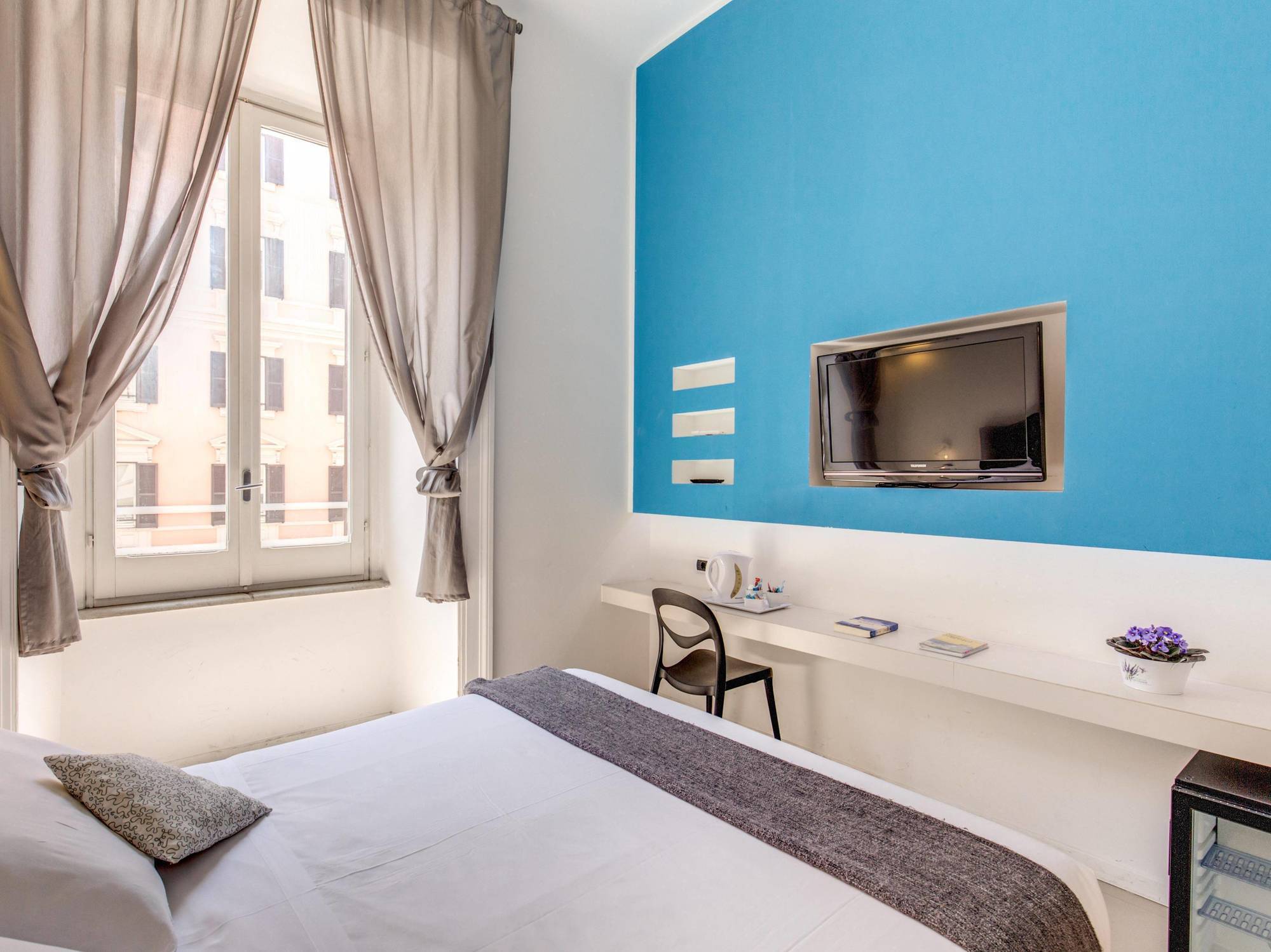 69 Manin Street Hotel Rome Bagian luar foto